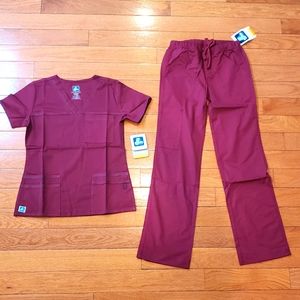 Adar Medical: Nurses Scrub Set.